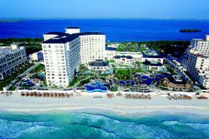 JW Marriott Cancun Resort & Spa